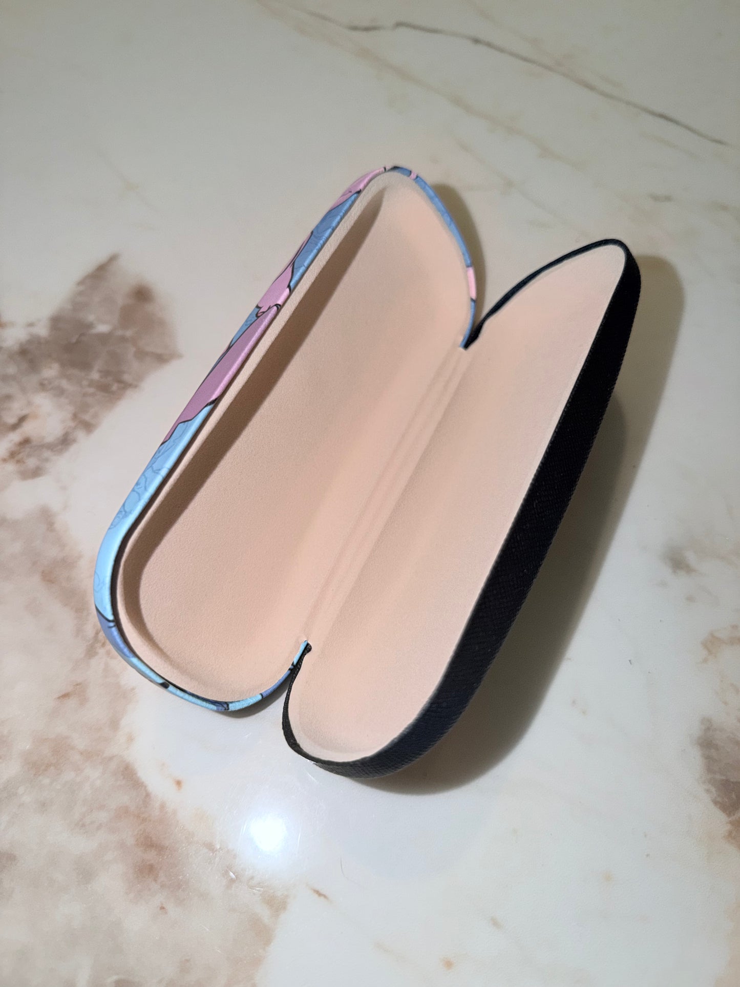 Boîte à lunettes Stitch