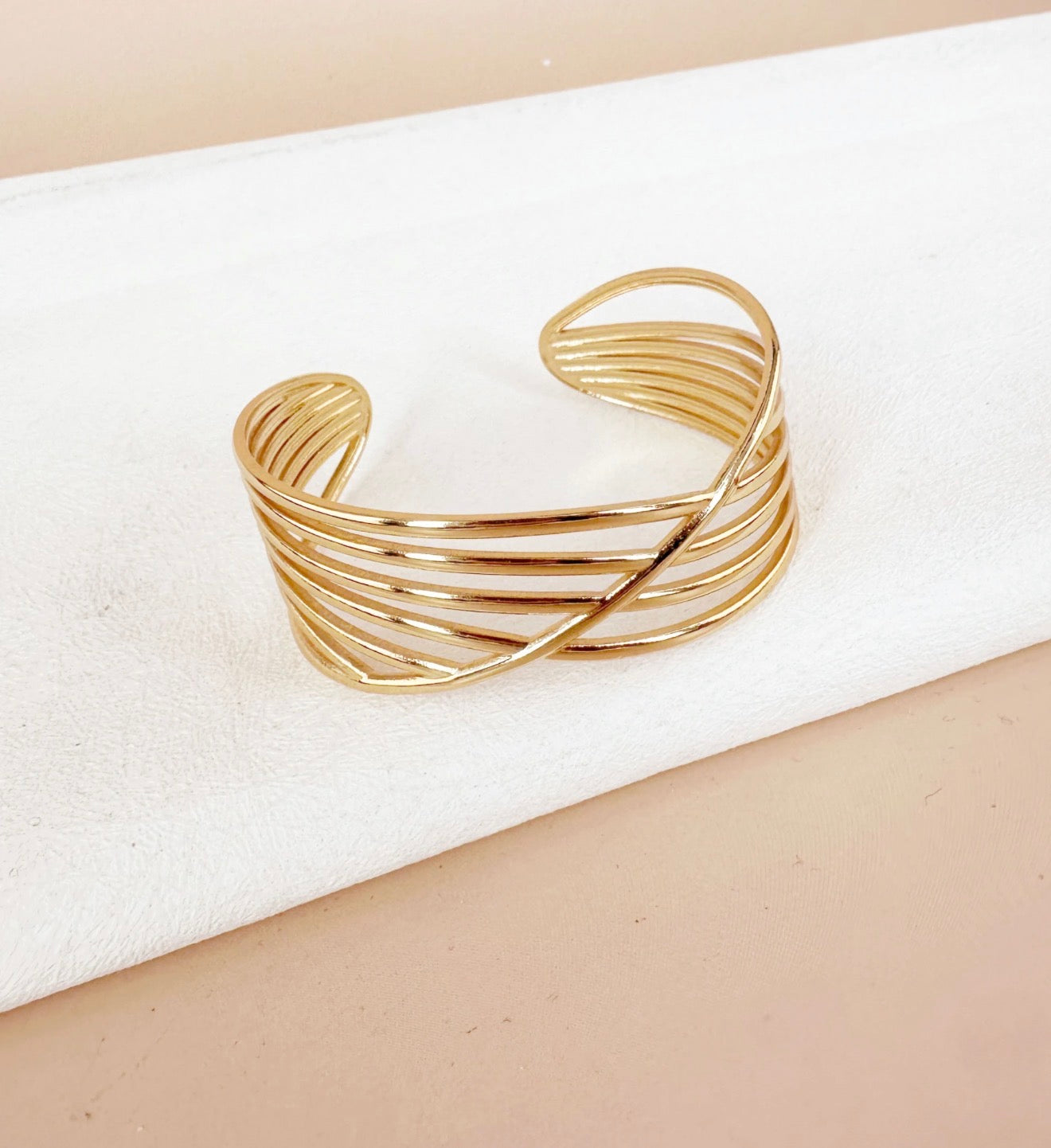 (Précommande) Bracelet manchette en acier inoxydable