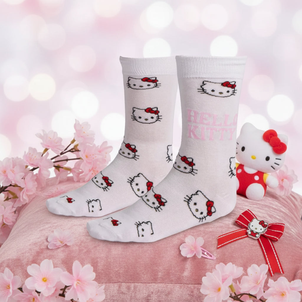 (Précommande) Chaussettes longues blanches pour adultes Hello Kitty 36/43