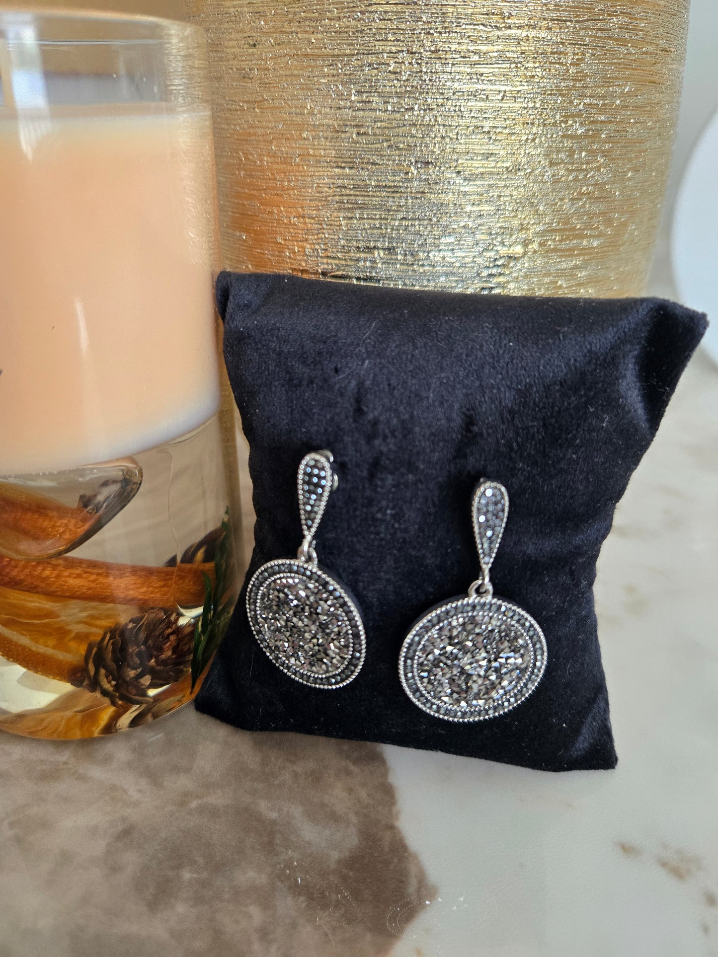 Boucles d'oreilles en pierre noire couleur argent
