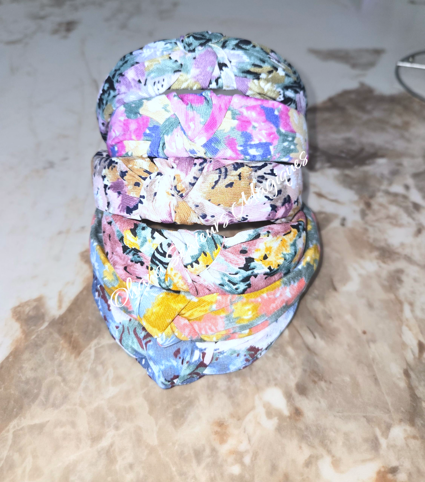 Serre tĂȘte fleuris