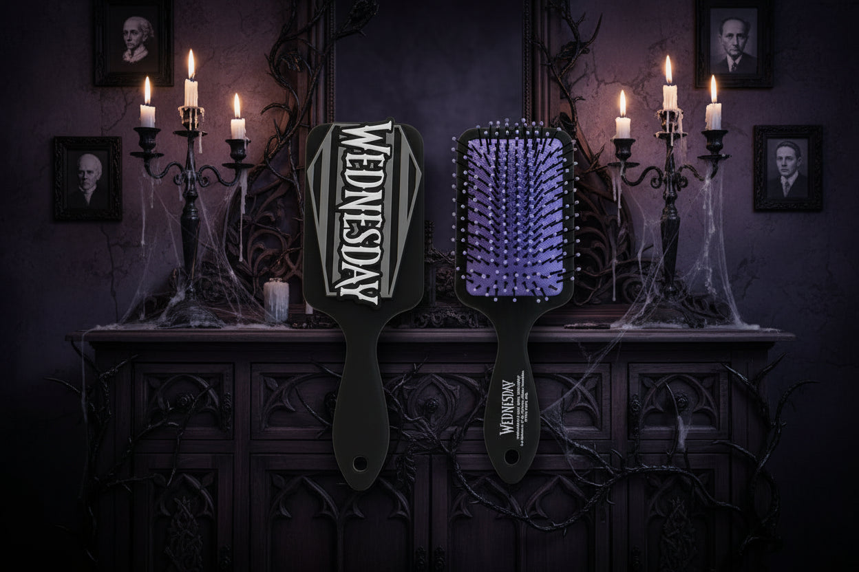 (Précommande) Brosse à cheveux 3D noire Wednesday 23,5 cm