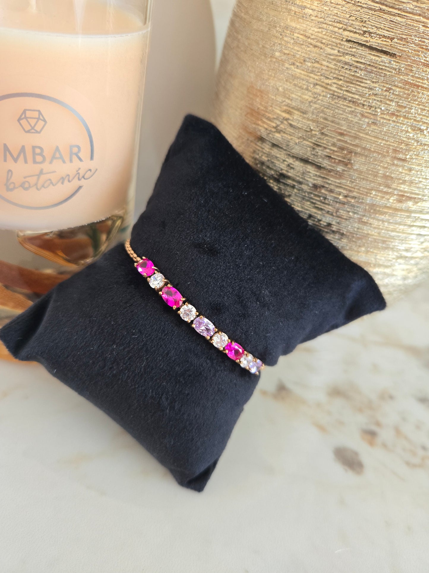 Bracelet en pierres colorées couleur or rose