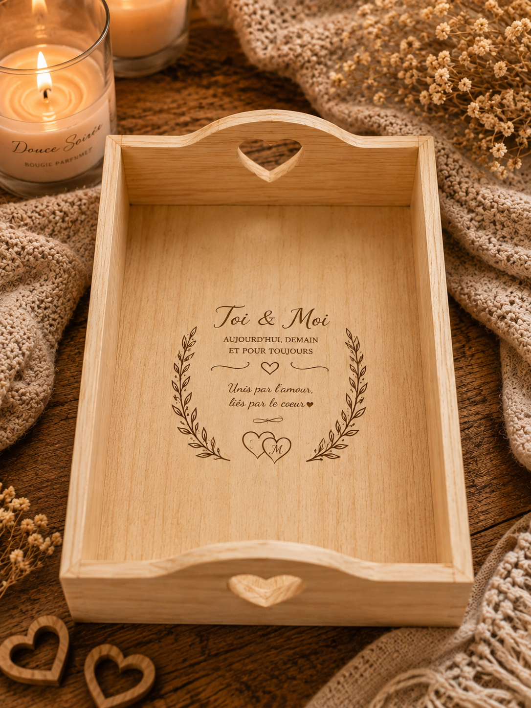 Plateau en bois avec coeur 22 x 13 x 3 cm (personnalisation au choix 10x6cm)