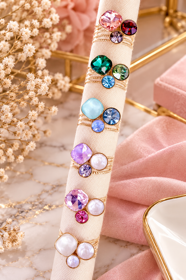 Bague trilogie dorée ornée de 3 cristaux – Acier inoxydable