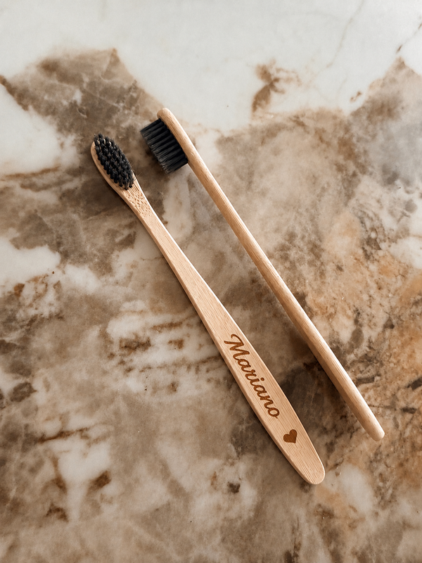 Brosse à dent en bambou à personnaliser
