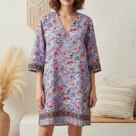 (Précommande) Robe Courte Bohème “Alya” Imprimé Floral Bleu Azur & Vieux Rose d’INDE