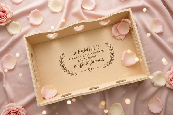 Plateau en bois avec coeur 22 x 13 x 5 cm (personnalisation au choix)
