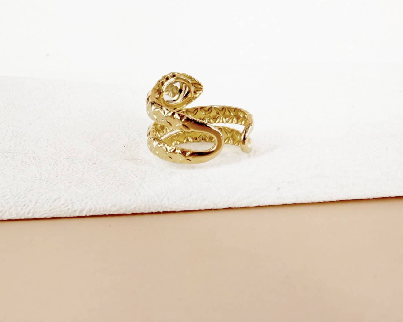 Bague Ajustable "Serpent Royal" – Acier Inoxydable & Cristal Vert