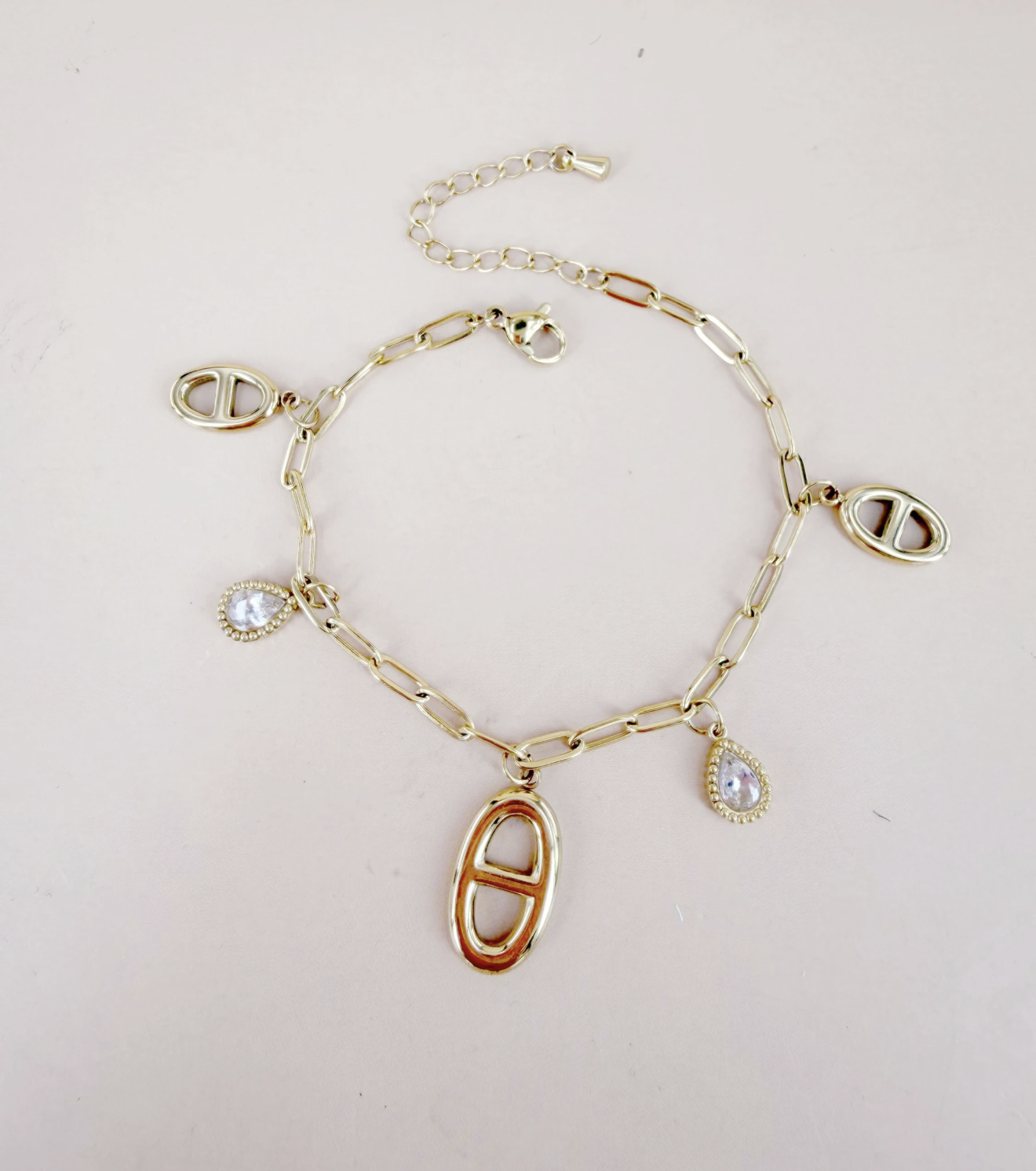 Bracelet fin pampilles coquillage doré