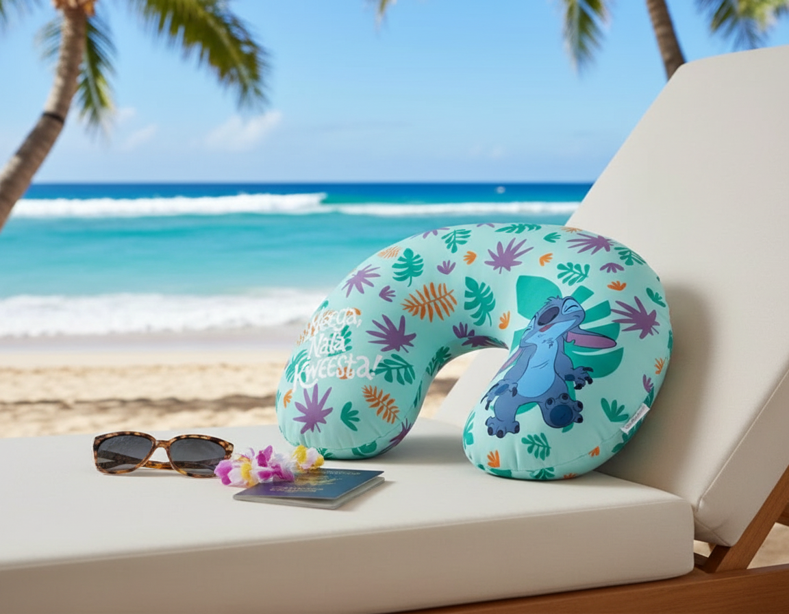 (Précommande) Coussin de voyage Stitch