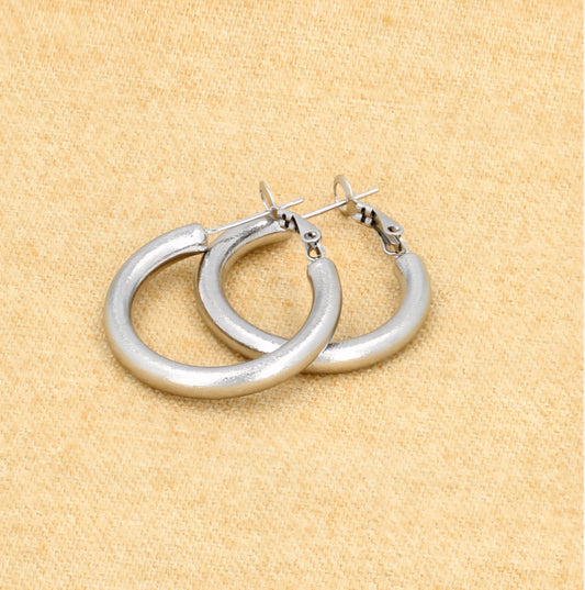Boucle d’oreilles en acier