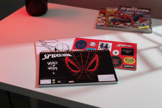 (Précommande) Carnet de croquis à spirale A/4 Spiderman