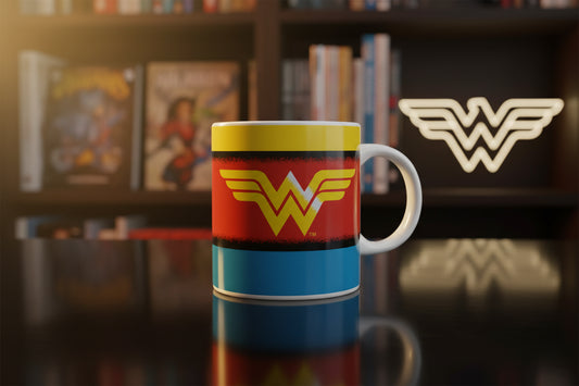 (Précommande) Tasse en porcelaine Wonder Woman 325ml