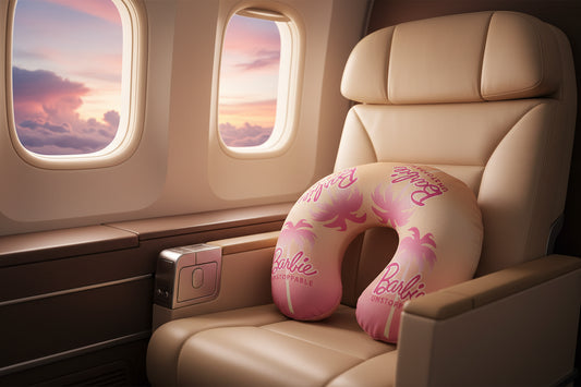 (Précommande) Oreiller de voyage Barbie