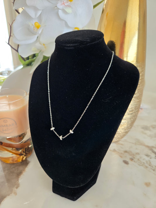 Collier Donut en pierre blanche couleur argent