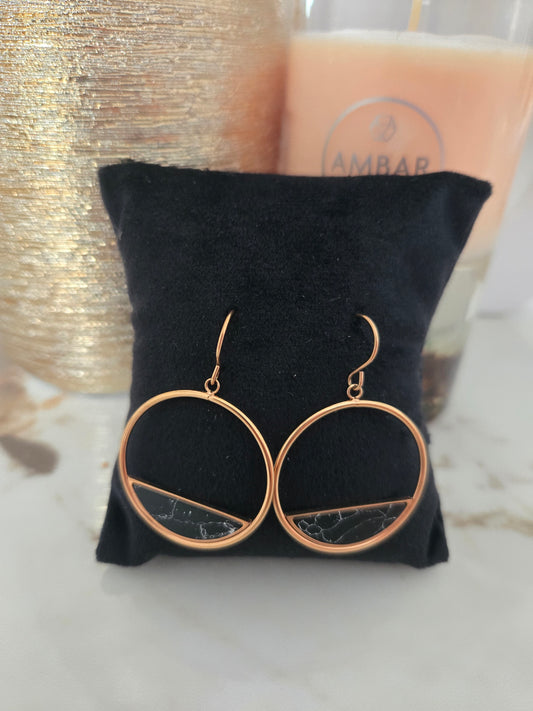Boucles d'oreilles Victoria Rose Gold à motifs noirs