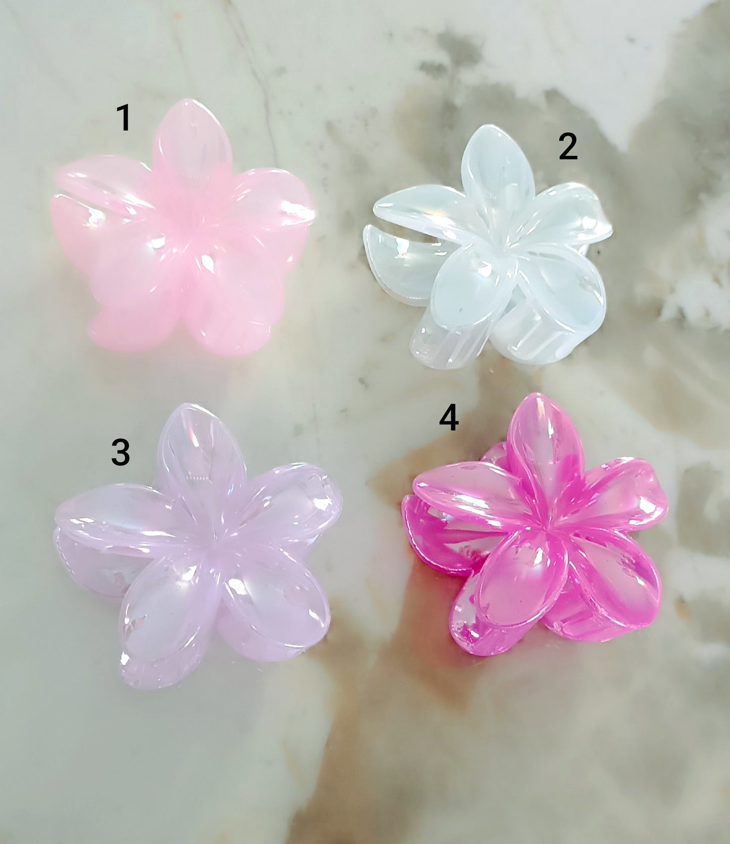 Pince à cheveux fleurie